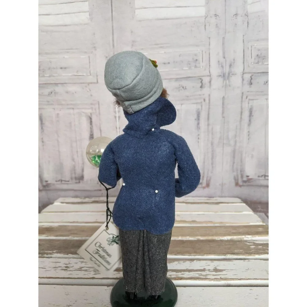 Byers choice snow globe Christmas traditions boy f‎